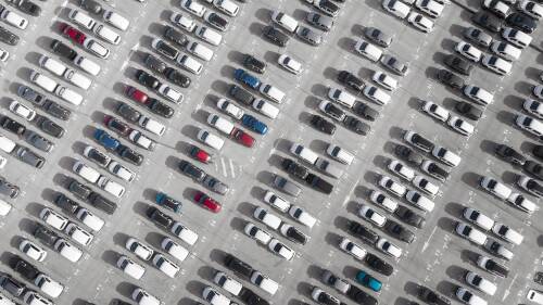 В ноябре продажи подержанных легковых автомобилей снизились — впервые с начала года